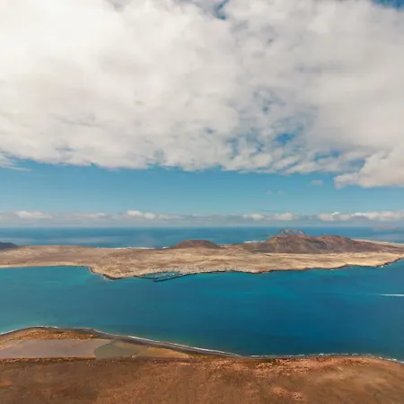 Roque Del Lanzarote Disconnection Near Of The Sea *